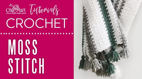 Easy-to-crochet baby blanket pattern using moss stitch