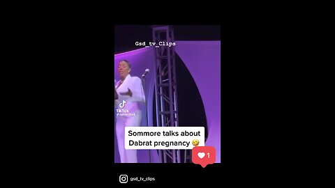 Comedy legend Sommore trolls Pregnant Da Brat