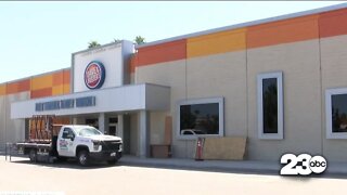 Valley Plaza Dave & Buster's provides job opportunities