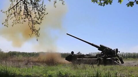 Russian Artillery From "Pion" 203mm Self-Propelled Guns Hammering Ukrainian Positions