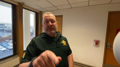 Sheriff: What do U got going on??