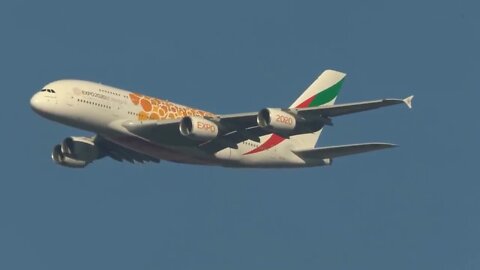 10 # 60-minute A380 take-off and landing process