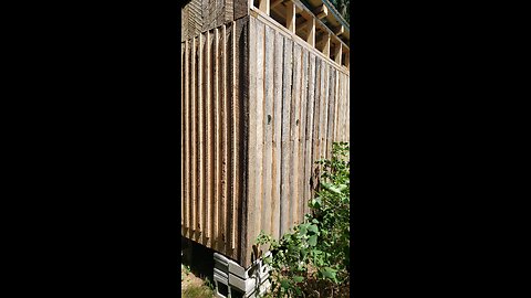 Chicken Coup from large Pallets
