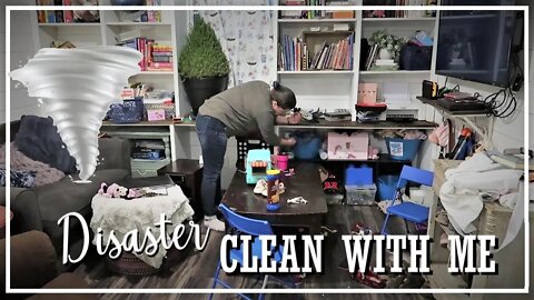 Clean With Me//Speed Cleaning Motivation//Messy House