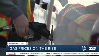 Average US gasoline price jumps 15 cents to $4.38 per gallon