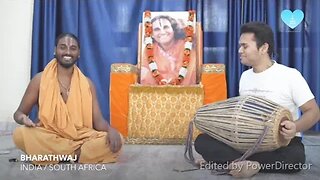 Swami Vishwa Ranga Ramanuja canta Sri Vitthala Giridhari Parabrahmane Namaha