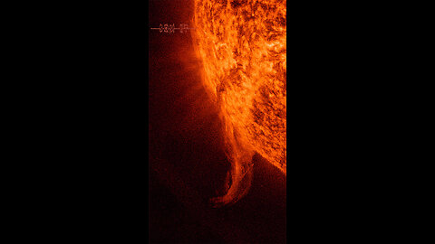 Som ET - 81 - Sun - Large filaments appear off the limb of the Sun