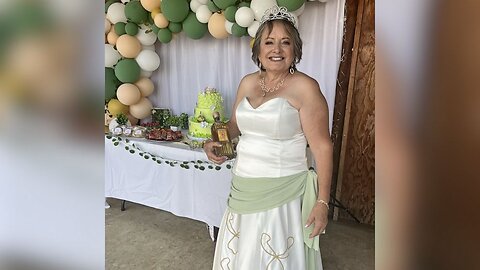 Woman throws Disney-themed quinceanera to celebrate her 60th birthday