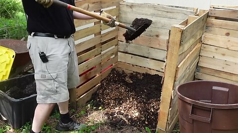 Starting a wood chip compost pile