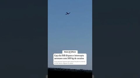 Caça intercepta avião clandestino no interior de SP! #shorts #brasil #exercito