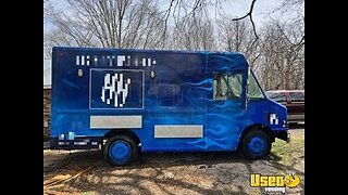 2006 - 25' Diesel Freightliner MT45 M-Line All-Purpose Food Truck for Sale in Illinois