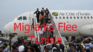 Migrants Flee Tunisia