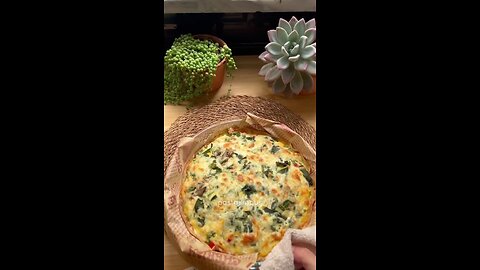 make pizza with leftover food