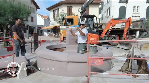 La fontaine Quartier Saint Charles - la colonne en pierre de la Rhune - Radio Biarritz [en direct 🔴]