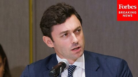 Jon Ossoff Questions Witness On Growth Of Stablecoin Market