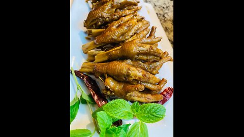 Marinated Braised Chicken Feet 卤鸡爪