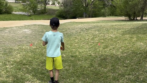 Kid Disc Golf