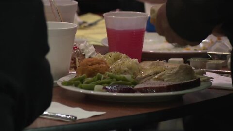 'It's truly a blessing:' Thousands gather for Racine's 13th annual Thanksgiving feast