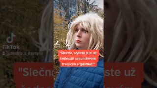 MARTÝNO balí holky na ULICI! 🤣 #funny #tiktok #shorts