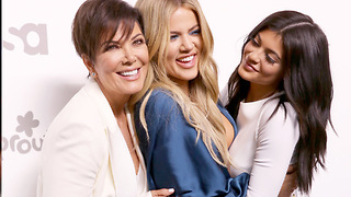 Khloe Kardashian’s Family BEGGING Her To Come Home!