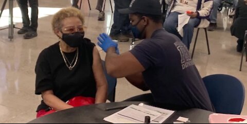 Pop up vaccine clinic in North Las vegas