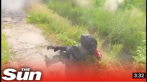 Journalists dive for cover just in time as Russian shell explodes in Luhansk