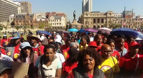SOUTH AFRICA - Pretoria - Dis-Chem Employees march to CCMA (video) (RNg)