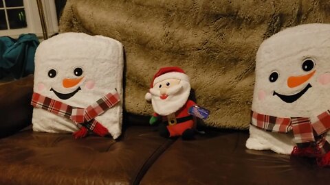 Hobby Lobby Christmas Gift Sack Throw Pillow Hack!