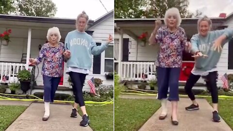95-year-old grandma does the Taylor Swift 'Love Story' challenge