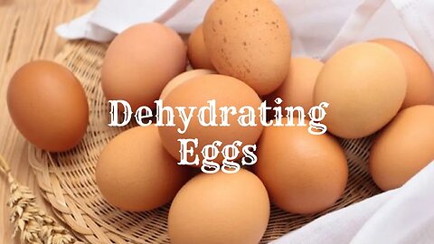 Dehydrating Eggs, Packaging Them, and Rehydrating Them #eggs #dehydrating #longterm