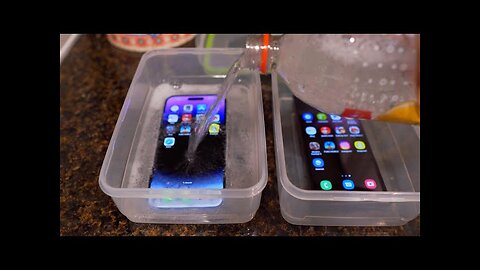 iPhone 14 Pro Max vs Samsung Galaxy S22 Ultra - Sparkling Water FREEZE Test! What's Gonna Happen-!