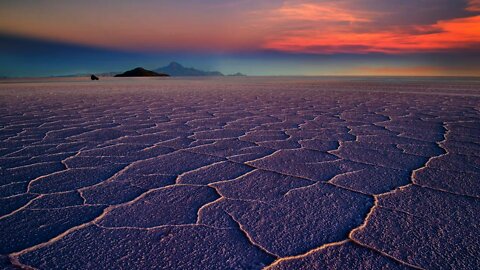 Where is this place? #amazingnature #peacefulsunset #droneshots #dronefootage #SaltFlats