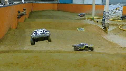 RC Demolition Derby At Debbie's RC World? Tons of Cars Came Out On Sunday.