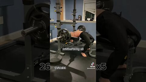 Bench press 265lbs/120kg x5/ bw 146lbs/66kg