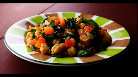 Chickpeas with Spinach recipe. Fine and quick cooking.