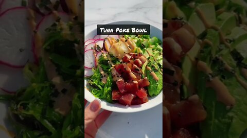 Healthy recipe with more veggies 🥗 | Tuna poke bowl | #shorts