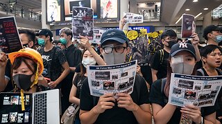 Hong Kong Airport Cancels More Than 100 Flights Over Protest