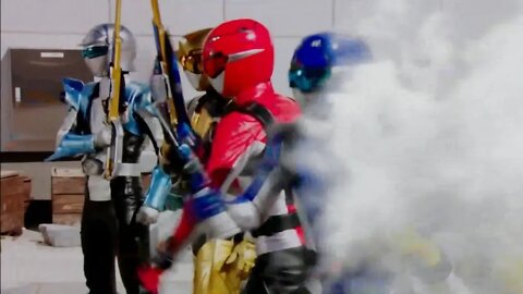 Pine Ridge & Coral Harbor Are Miles Away? Beast Morphers + Dino Fury In Same Dimension #PowerRangers