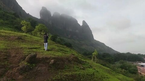 A perfect view of BALEKILLA from SONMACHI ON MALANG GAD.