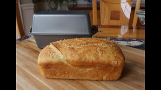 How to Bake No-Knead Bread in a Poor Man’s Dutch Oven (no mixer… no bread machine…)