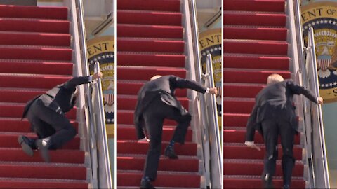 joe biden fall from stairs - president joe biden falls up the stairs of air force one