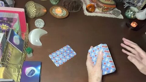 SPIRIT SPEAKS💫MESSAGE FROM YOUR LOVED ONE IN SPIRIT #141 ~ spirit reading with tarot