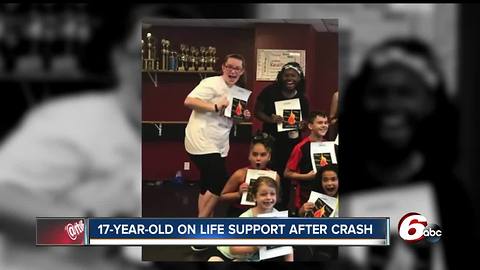 Students, staff at dance academy come together to honor teen on life support