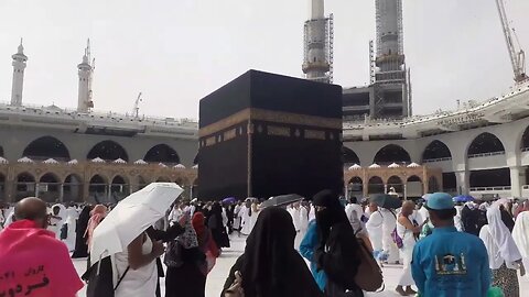 Coming towards Holy Ka'bah: The glory of the Holy Ka'bah, MashAllah