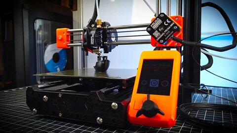 My First Look At A Prusa 3D Printer - Are They Worth The Hype? - Prusa Mini +