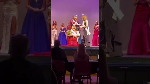 First Biological Male Wins Miss Greater Derry A Beauty Pageant Held By The Miss America Organization