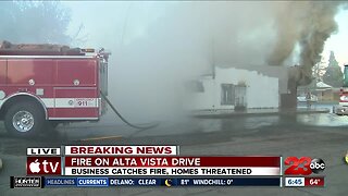 Fire ignites in an abandoned building in East Bakersfield Monday morning