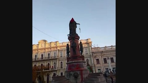 Ukrainian vandals desecrated the monument to empress Katarina II