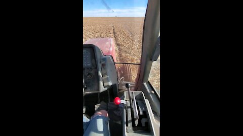 Cente pivot sprinkler track filling and packing.