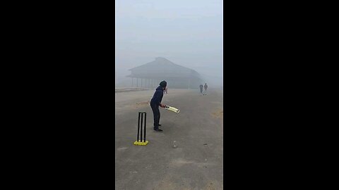 Teekha shot 4 run k liye 🔥 😲 #cricketshorts #cricketreels
